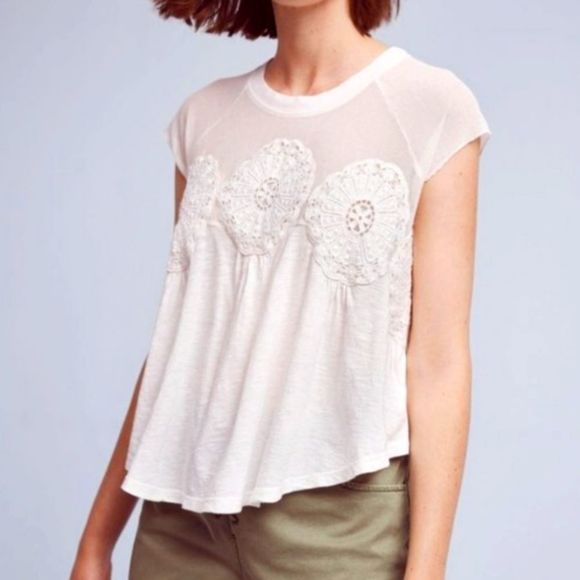 Anthropologie Tops - Anthropologie Meadow Rue Lace Medallion Blouse